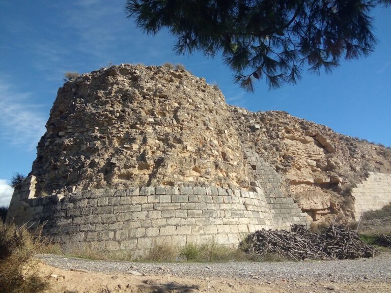 Castell d’Aitona: Medieval Hilltop Castle and Former Baronial Seat