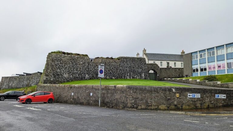 Fort Charlotte, Lerwick: An 18th-century Bastion Fort and Army Reserve Base