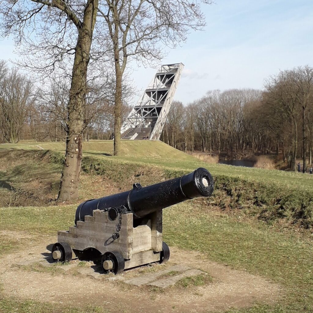 Fort de Roovere: An Earthen Water-Line Fortification in the Netherlands 4 Fort de Roovere