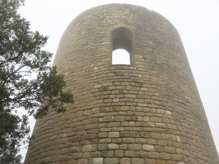 Les Torres de Cas: A Medieval Fortress in Spain
