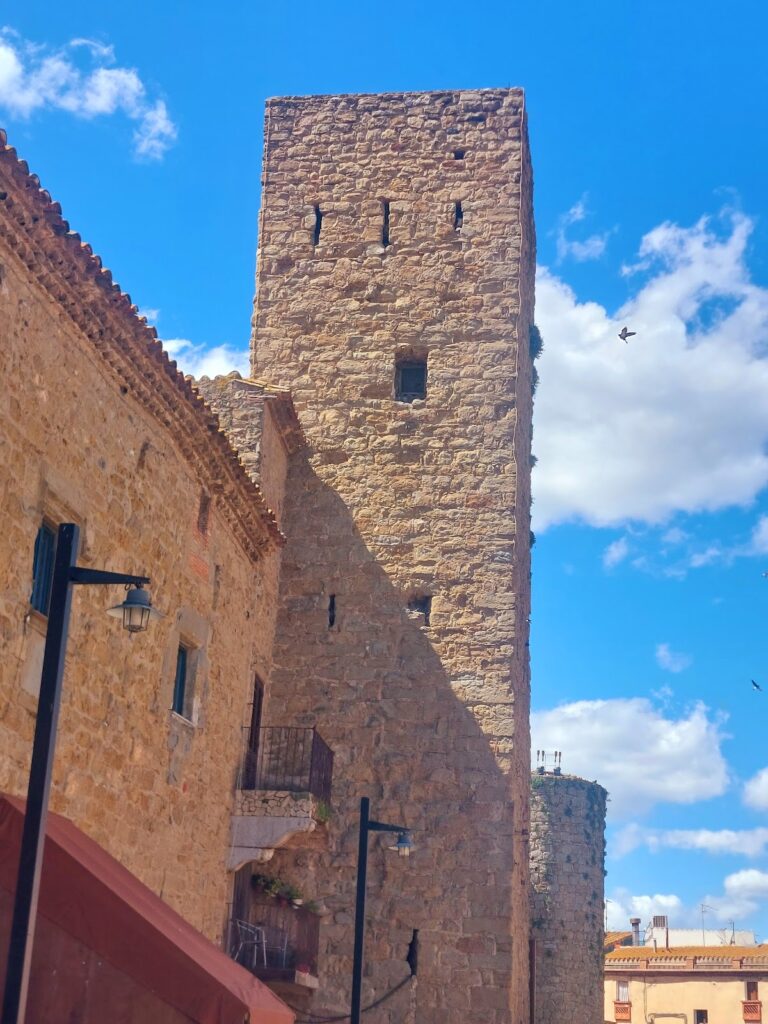 Castell de Verges: A Medieval Castle and Fortified Town Center
