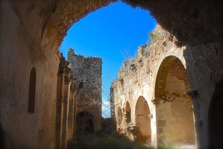 Castell de Montmagastre: A Medieval Territorial Castle in Spain