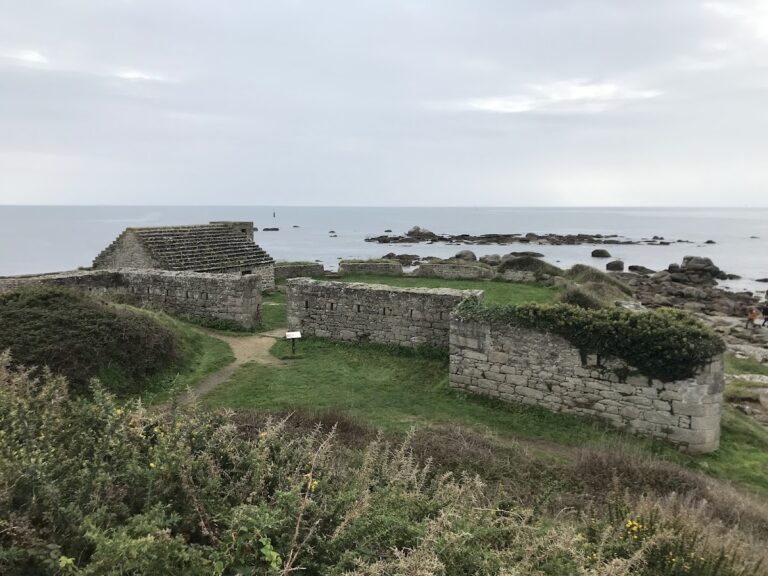 Fort du Cabellou: 18th-century Coastal Fort in Concarneau, France