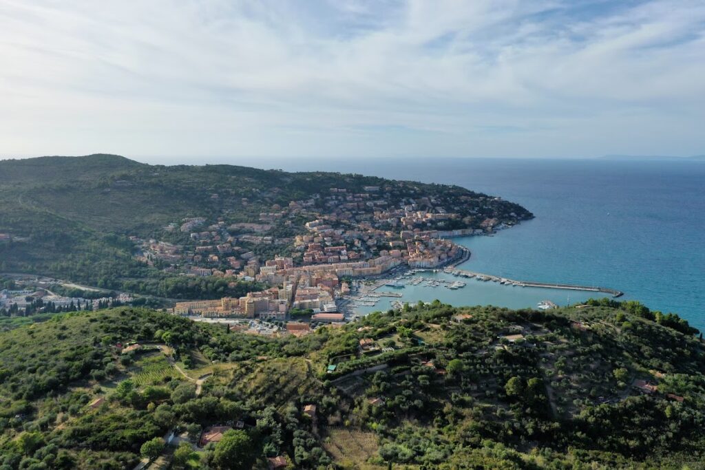 Forte del Pozzarello: An Italian Coastal Fortification at Porto Santo Stefano 2 Forte del Pozzarello