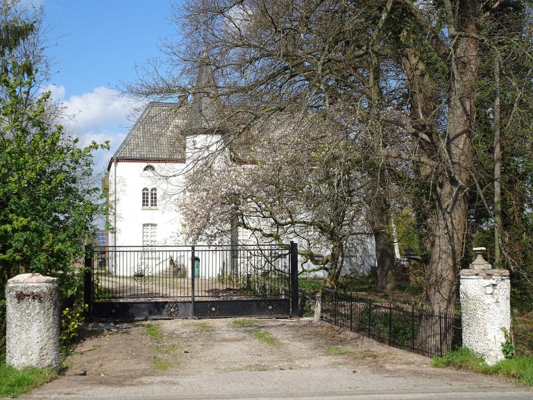 Kemnade Castle: A Former Moated Castle in Germany