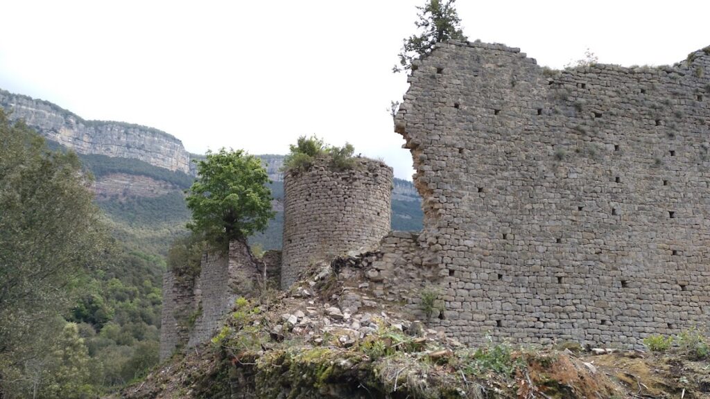 Castell de Fornils