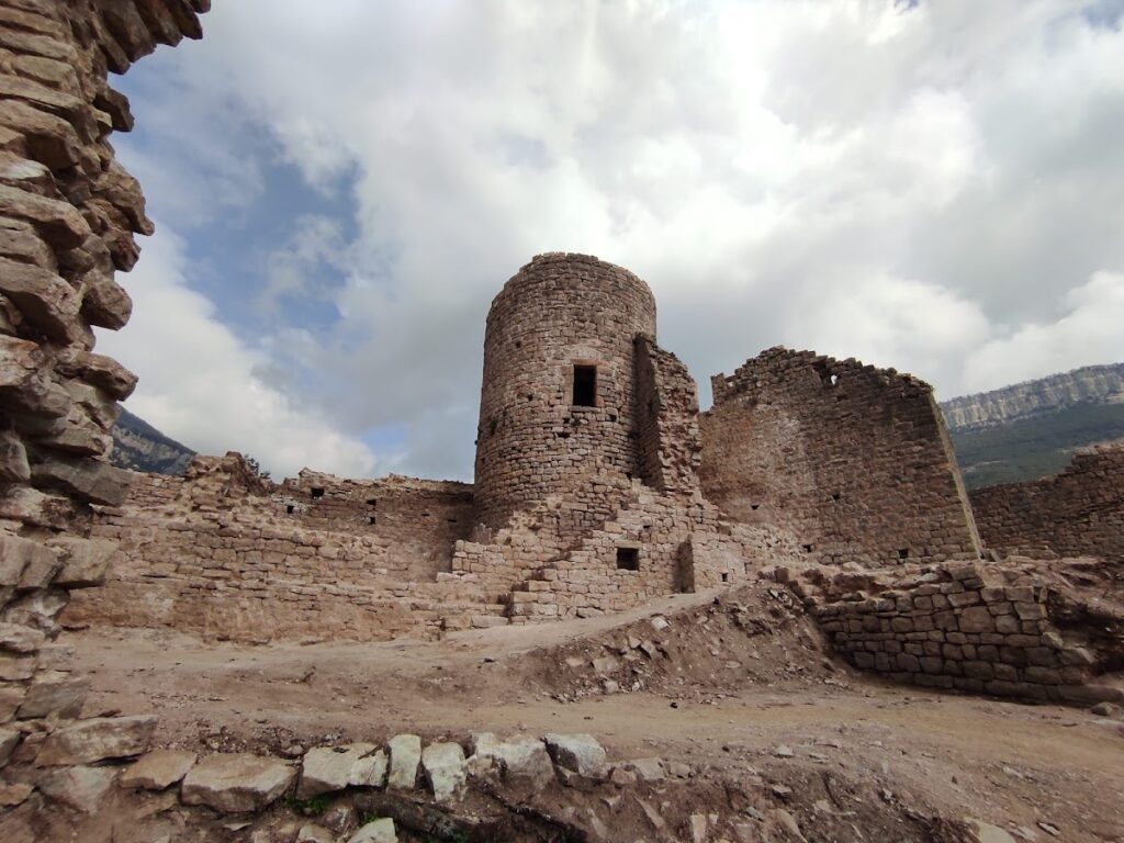 Castell de Fornils