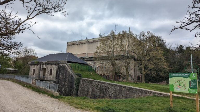 Fort de Côte-Lorette: A Séré de Rivières Fort at Saint-Genis-Laval