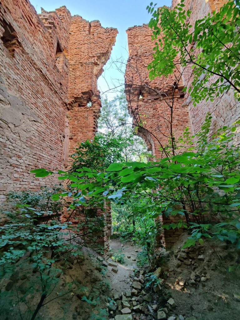 Ruine Hanselburg: An Artificial Hilltop Castle and Hunting Pavilion in Austria 2 Ruine Hanselburg