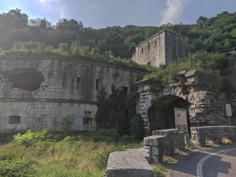Tagliata della Scala: An Italian Frontier Fortress in Valbrenta