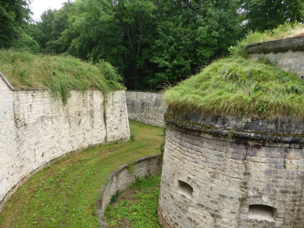 Fort de Sucy: A Séré de Rivières Fort Defending Paris 2 Fort de Sucy