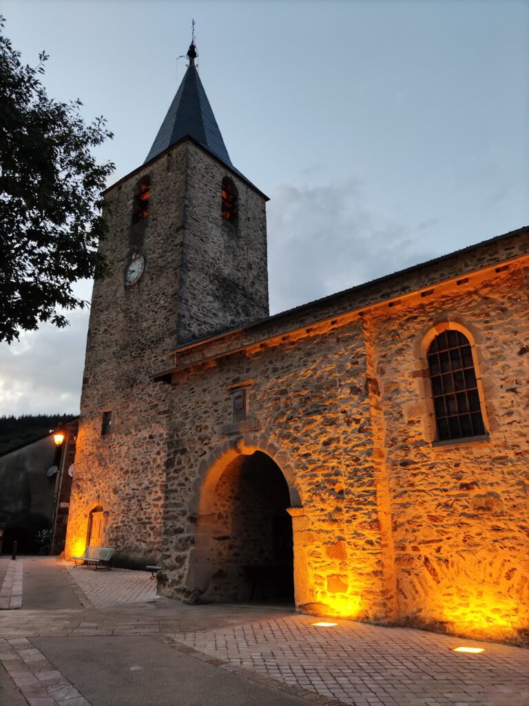 Château de Nages: A medieval fortress in Nages, France