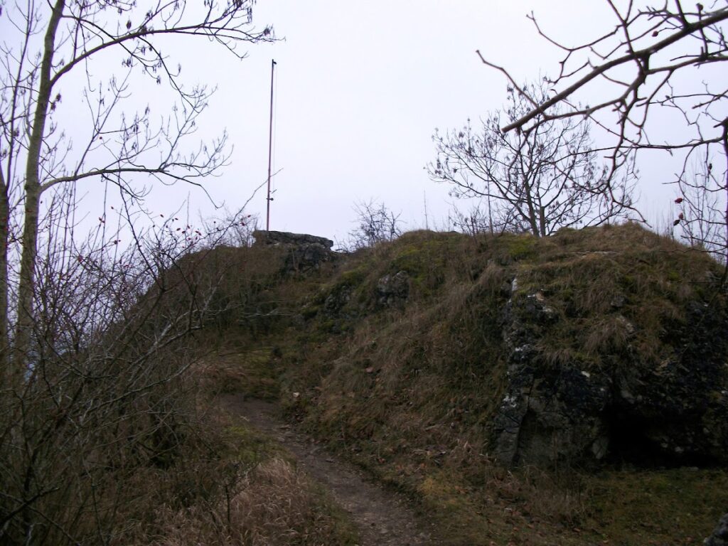Burg Blauenstein: A Medieval Spur Castle above Blaubeuren 1 Burg Blauenstein