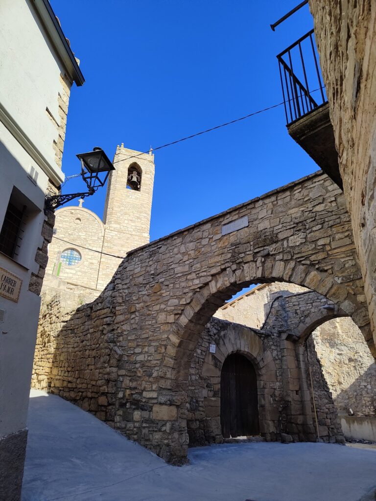 Montoliu de Segarra Castle: A Medieval Fortress in Spain 2 Castell de Montoliu de Segarra