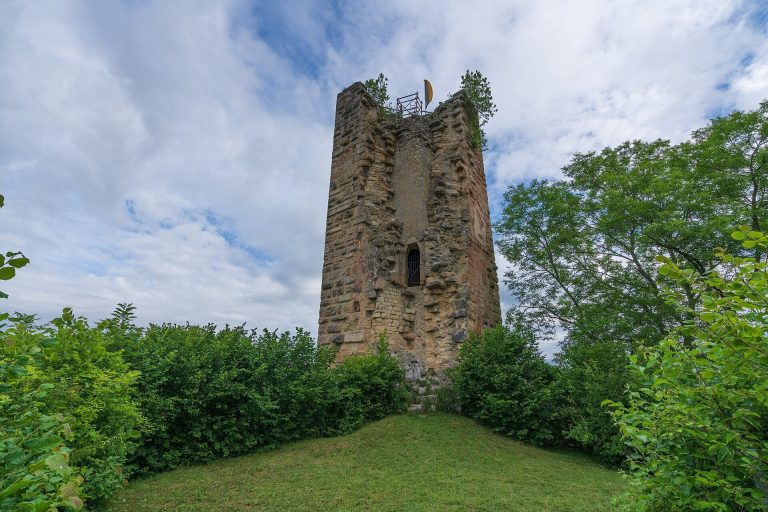 Burg Tengen: A Medieval Hilltop Castle in Germany
