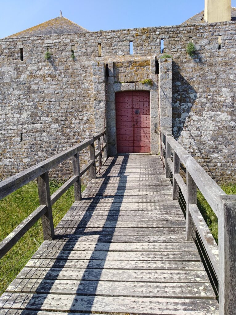 Fort du Loch: An Eighteenth-Century Military Fortification in France 2 Fort du Loch