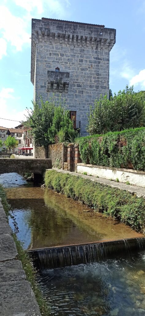 Palace of Zabaleta: A Fifteenth-Century Tower House in Lesaka, Spain 2 Palace of Zabaleta