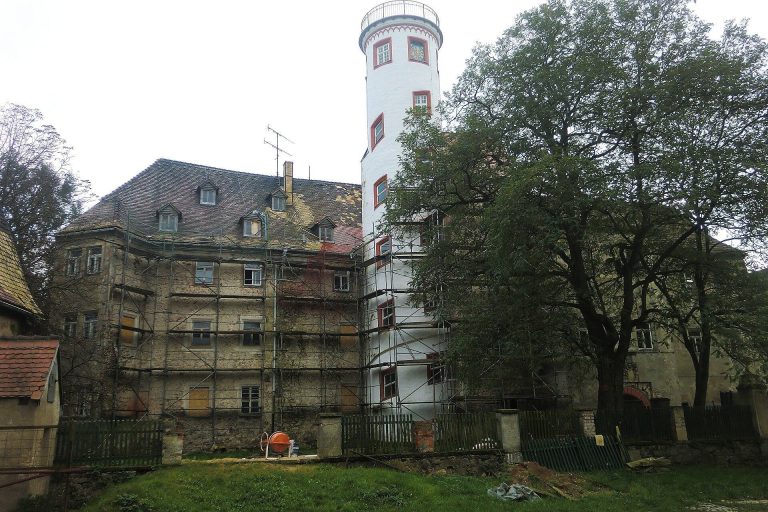 Schloss Noschkowitz: A Renaissance Castle and Manor Estate in Saxony