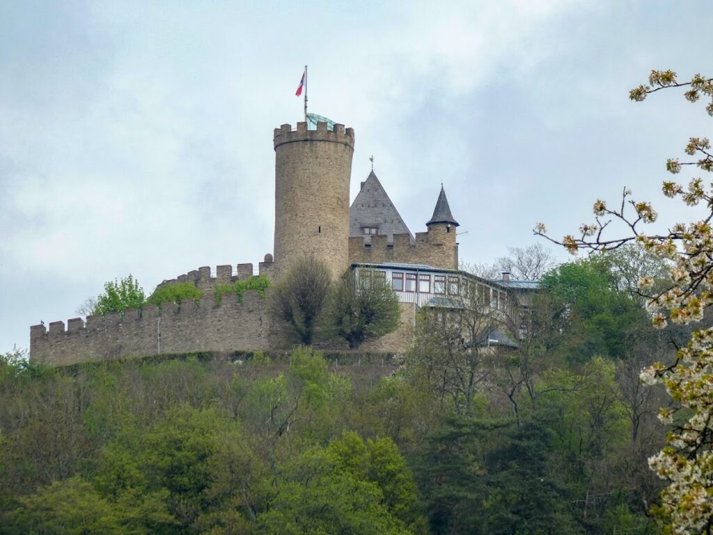 Schloss Biedenkopf: A Medieval Hilltop Fortress in Germany 2 Schloss Biedenkopf