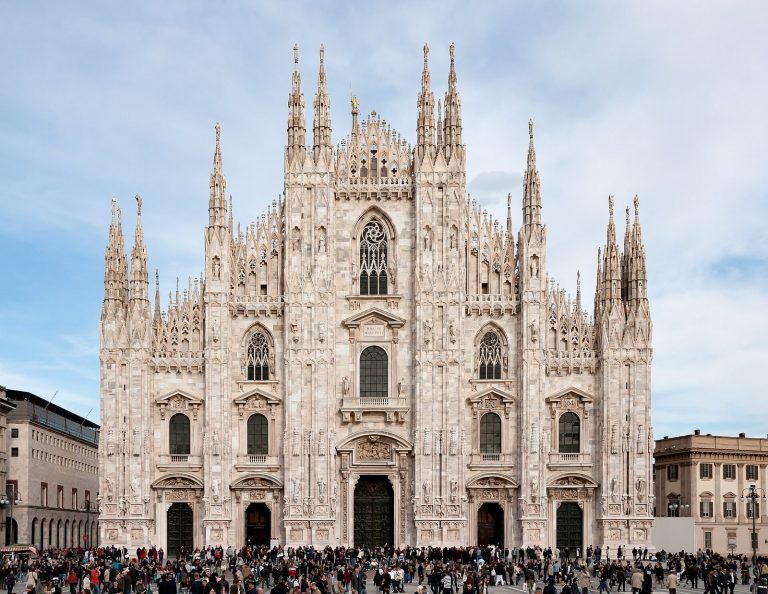Milan Cathedral: The Metropolitan Cathedral of Milan