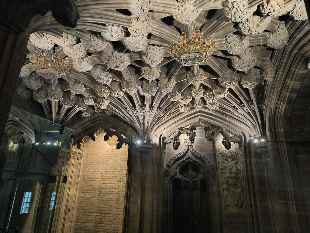St Giles' Cathedral: Edinburgh’s Historic Parish Church and Former Cathedral 4 St Giles' Cathedral