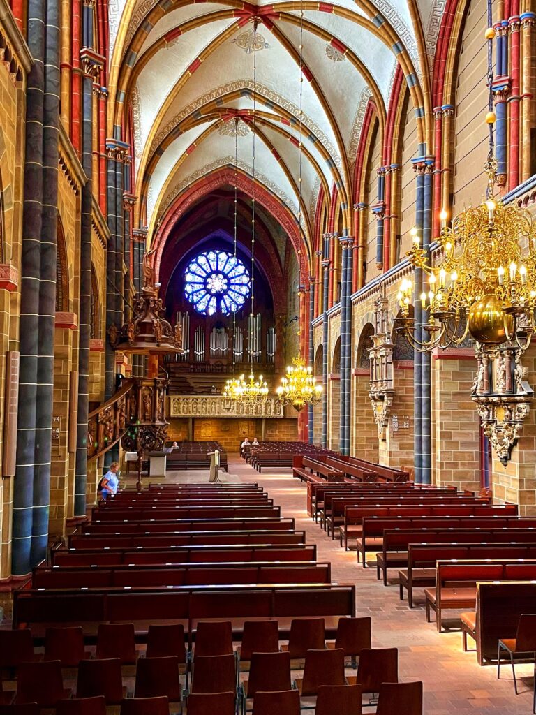 Bremen Cathedral: A Medieval Cathedral in Germany 3 Bremen Cathedral