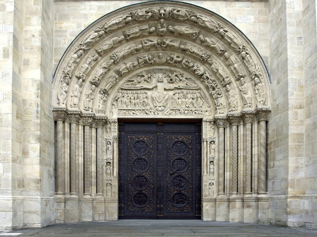 Basilica of Saint-Denis: Royal Necropolis and Birthplace of Gothic Architecture 5 Basilica of Saint-Denis