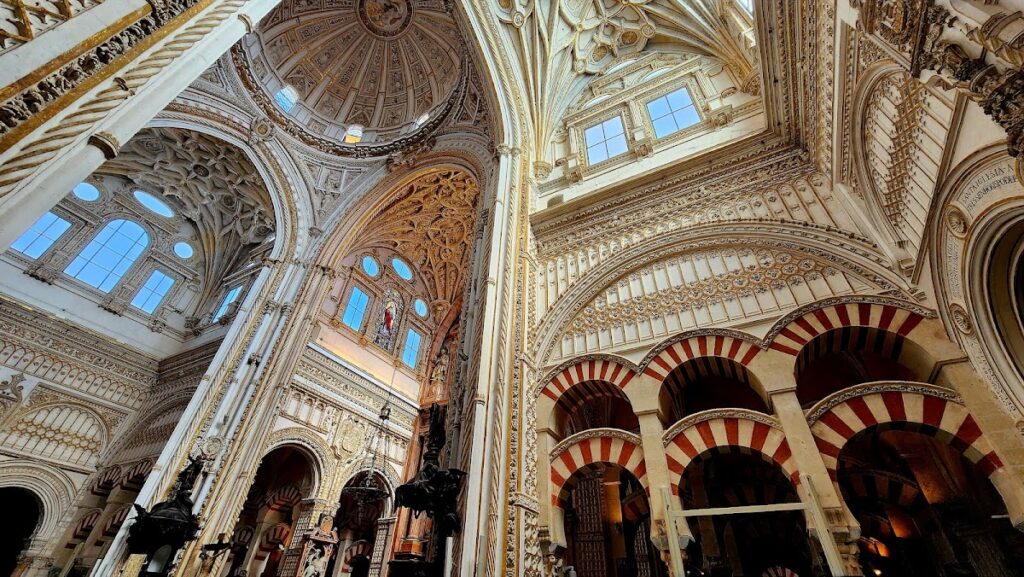 Mosque-Cathedral of Córdoba: From Umayyad Great Mosque to Catholic Cathedral 3 Mosque-Cathedral of Cordoba