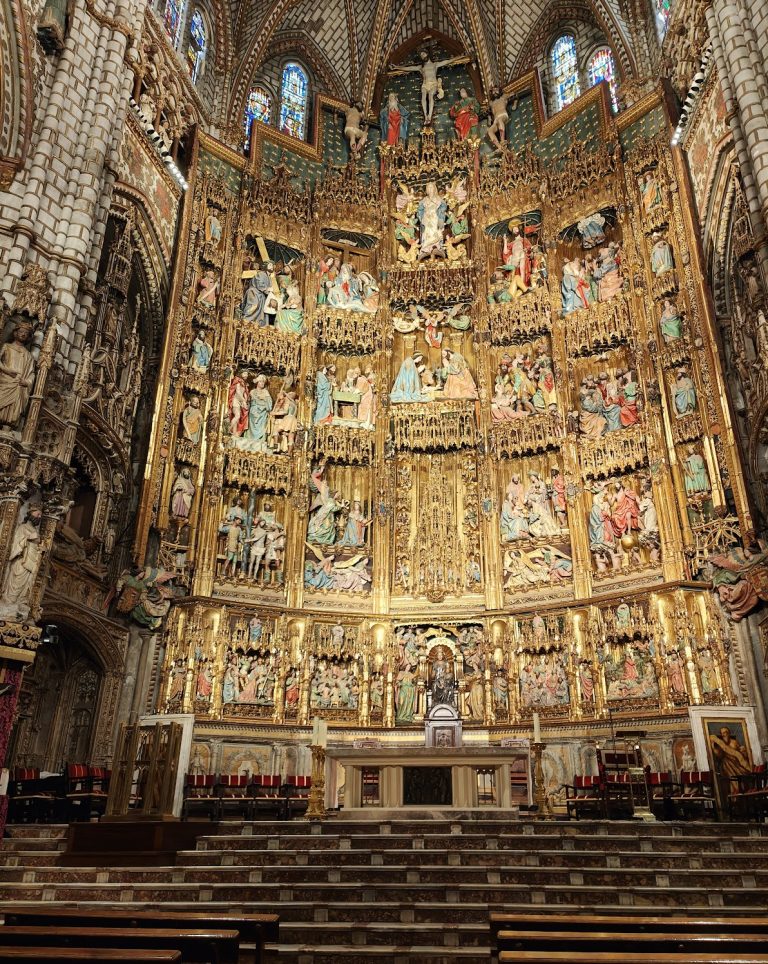 Toledo Cathedral: A Gothic Cathedral and Primatial See in Spain