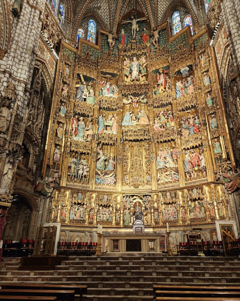 Toledo Cathedral: A Gothic Cathedral and Primatial See in Spain 1 Toledo Cathedral