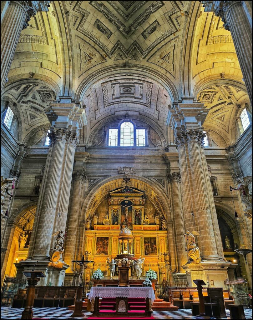 Jaén Cathedral: Episcopal Seat and Renaissance Cathedral in Spain 3 Jaén Cathedral