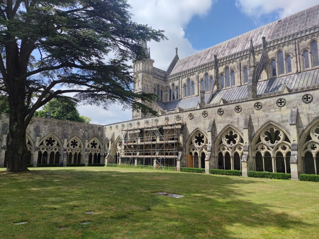 Winchester Cathedral: A Historic Cathedral and Seat of the Bishop of Winchester 5 Winchester Cathedral