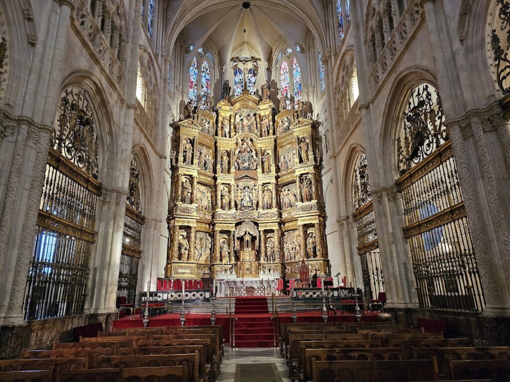 Burgos Cathedral: A Gothic Metropolitan Cathedral in Spain 4 Burgos Cathedral