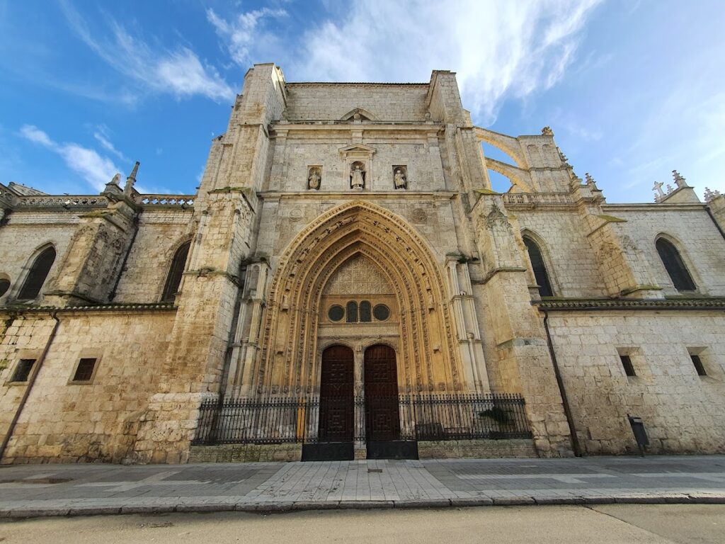 Palencia Cathedral: A Gothic Cathedral-Basilica in Spain 1 Palencia Cathedral