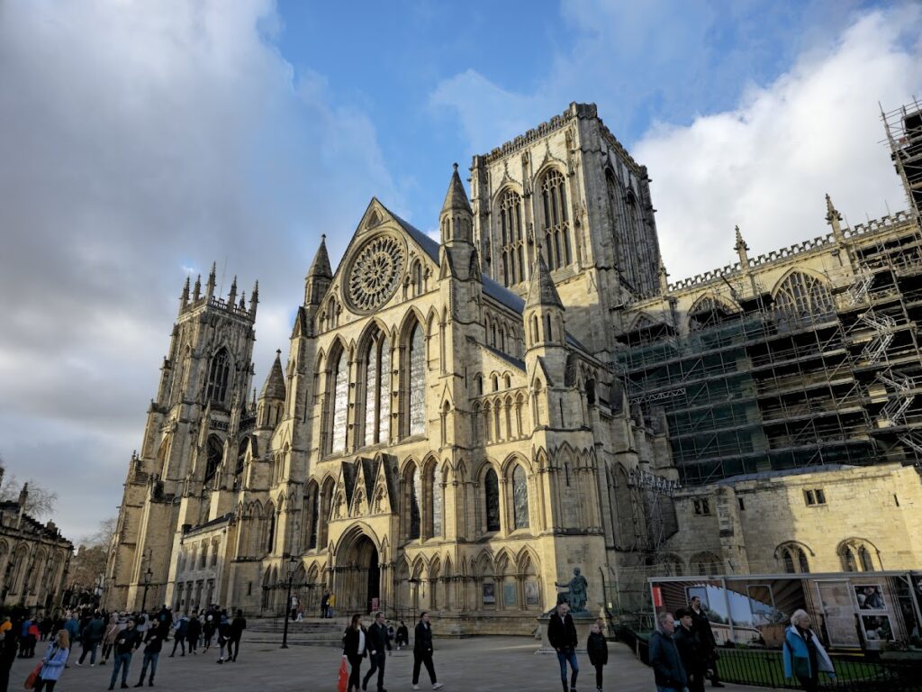 York Minster: The Cathedral and Metropolitical Church of St Peter in York 3 York Minster