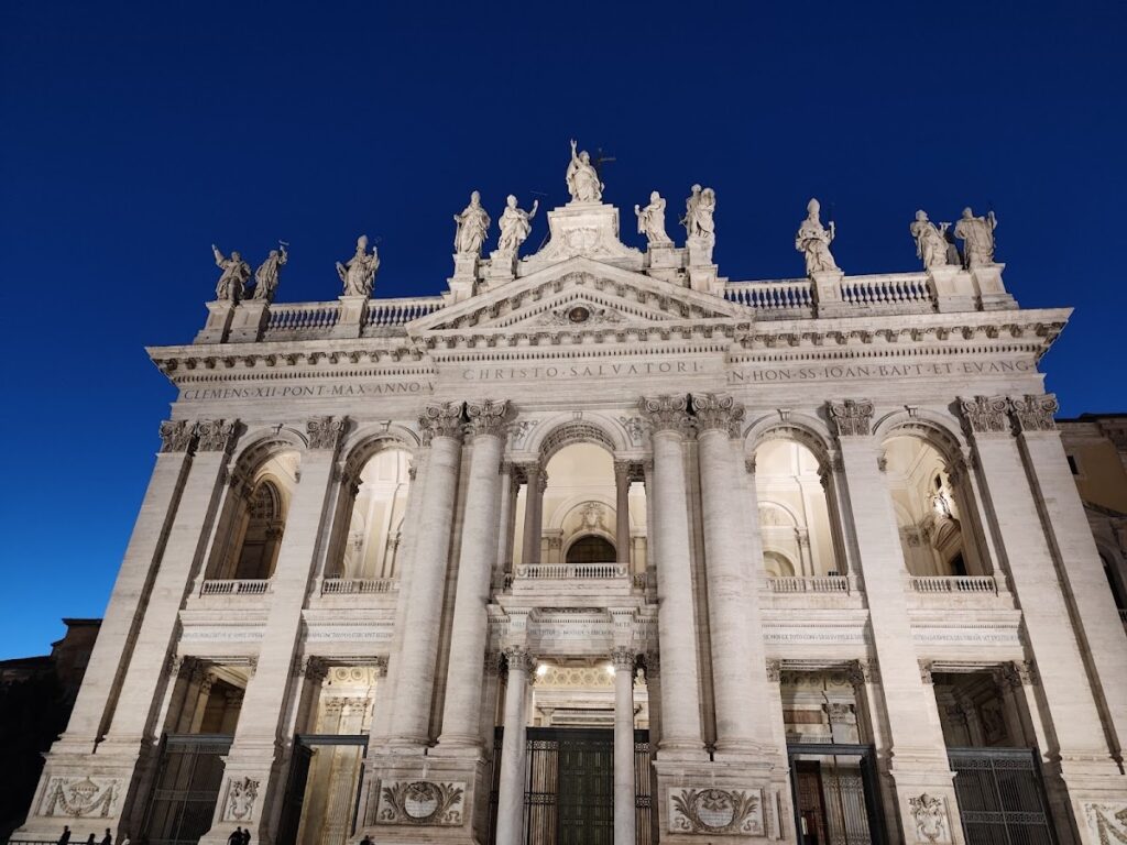 Archbasilica of St. John Lateran: Cathedral and Mother Church of Rome 3 Archbasilica of St. John Lateran
