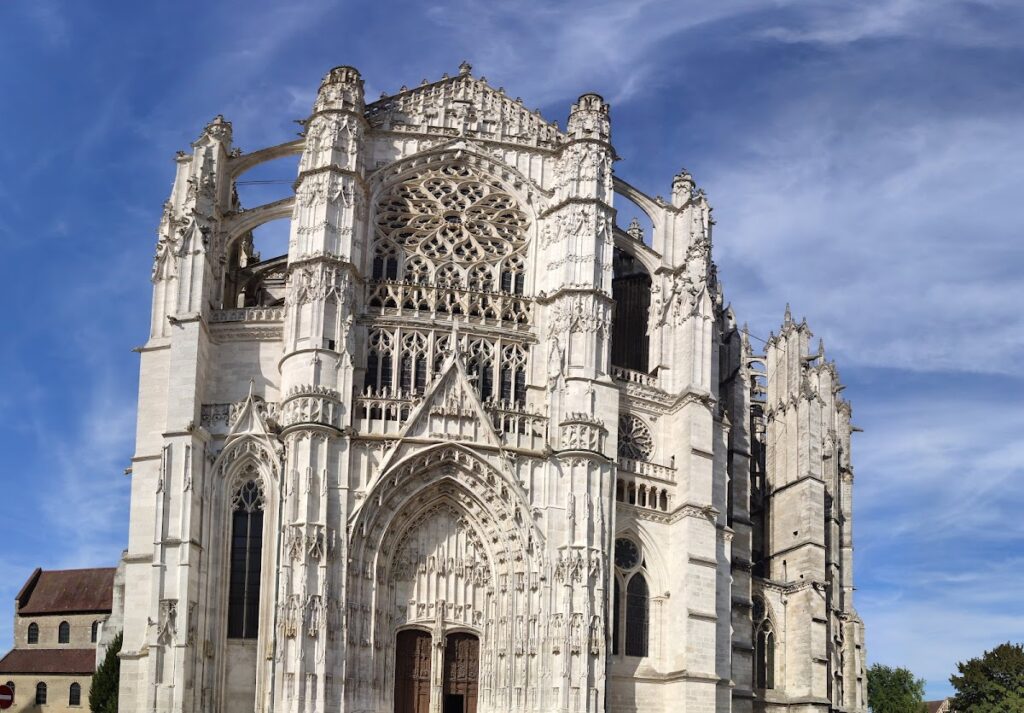Beauvais Cathedral: A Monumental Gothic Cathedral in France 3 Beauvais Cathedral