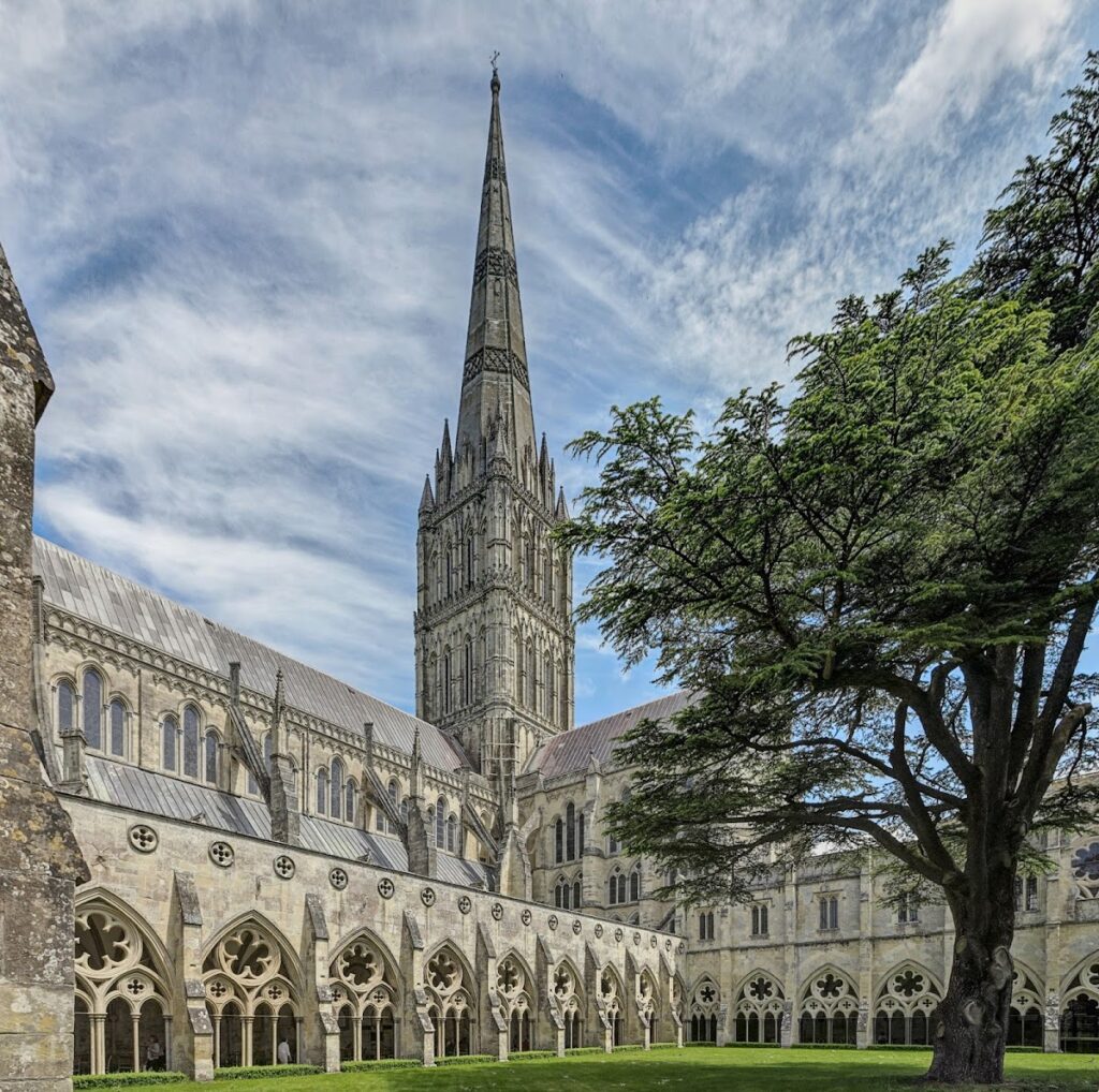 Salisbury Cathedral: An Early English Gothic Cathedral in the United Kingdom 5 Salisbury Cathedral