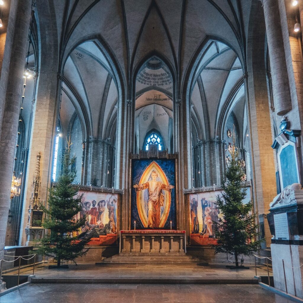 Linköping Cathedral: Episcopal Seat and Medieval Cathedral in Sweden 3 Linköping Cathedral