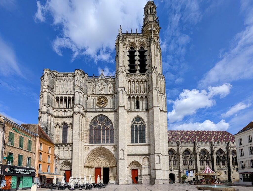 Sens Cathedral: A Gothic Cathedral in France 1 Sens Cathedral