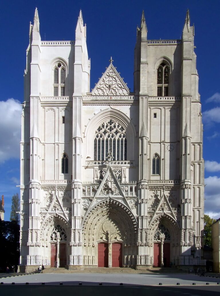 Nantes Cathedral: The Episcopal Seat of Nantes