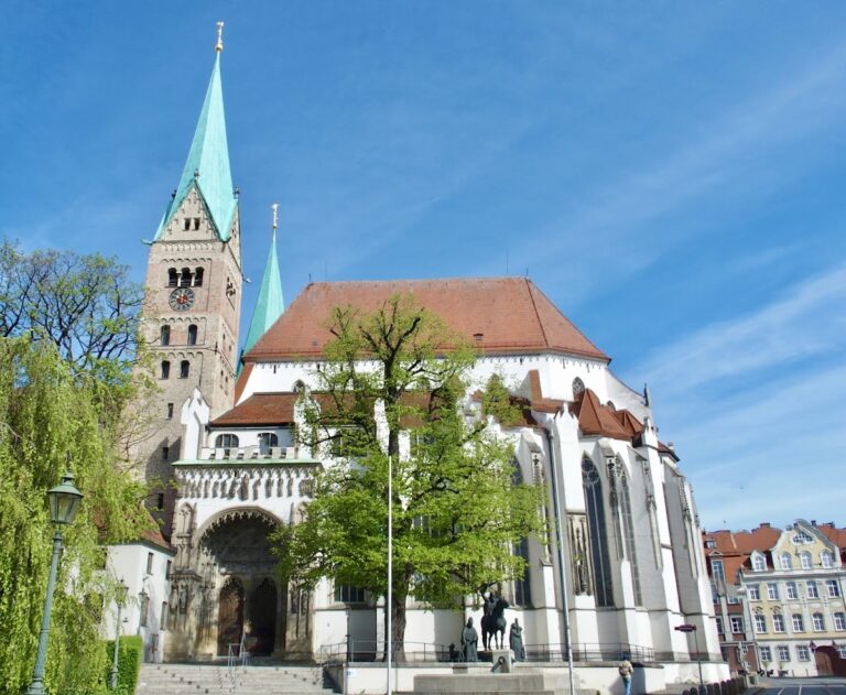 Augsburg Cathedral: An Ottonian Episcopal Church in Germany
