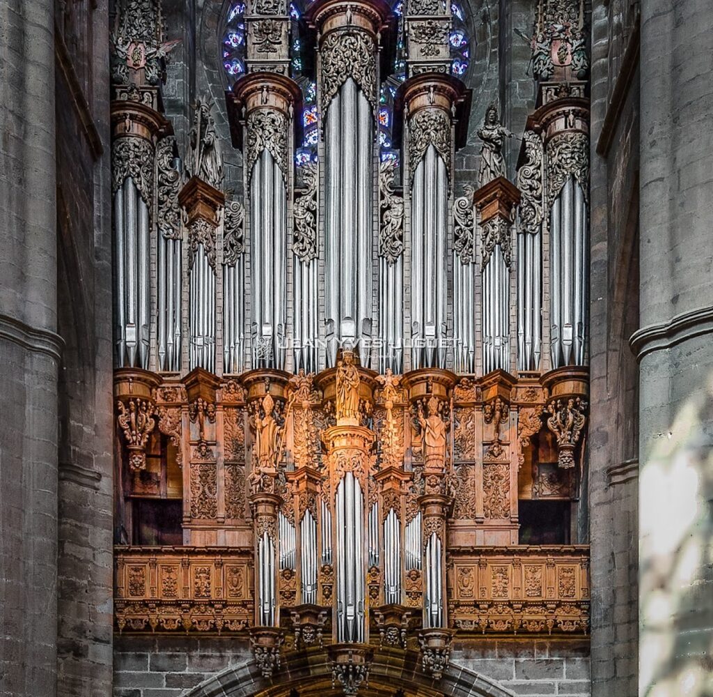 Rodez Cathedral: A Gothic Cathedral in France 5 Rodez Cathedral