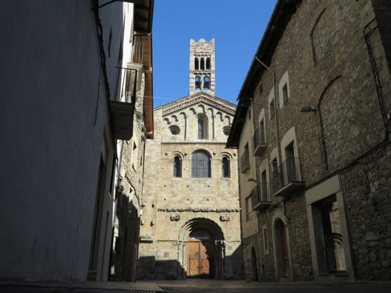 Cathedral of Santa Maria d’Urgell: A Romanesque Cathedral in La Seu d’Urgell