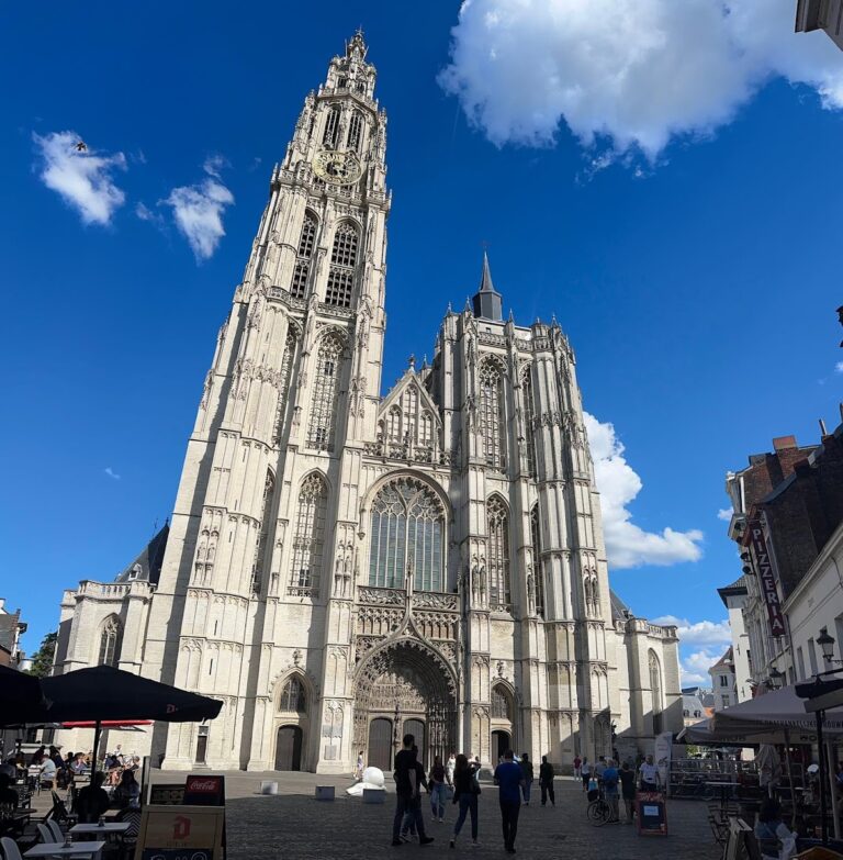Onze-Lieve-Vrouwekathedraal: Antwerp’s Gothic Cathedral