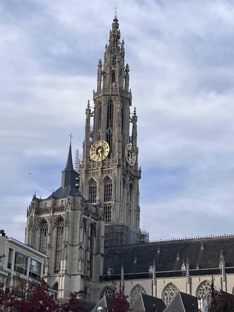Onze-Lieve-Vrouwekathedraal: Antwerp’s Gothic Cathedral 3 Onze-Lieve-Vrouwekathedraal
