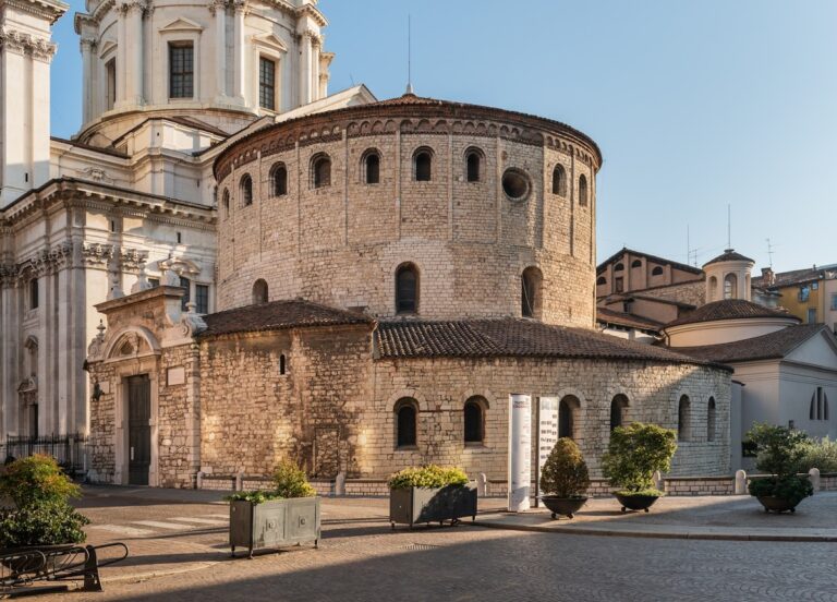 Duomo vecchio: Brescia’s Romanesque Winter Co-Cathedral