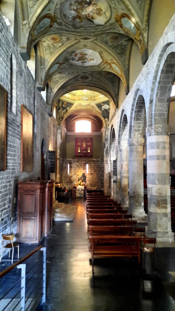 Albenga Cathedral: A Medieval Cathedral in Italy 3 Albenga Cathedral
