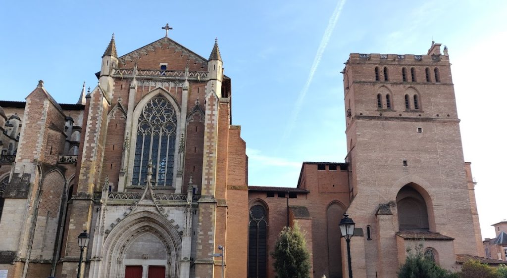 Toulouse Cathedral: A Gothic Cathedral in France 4 Toulouse Cathedral