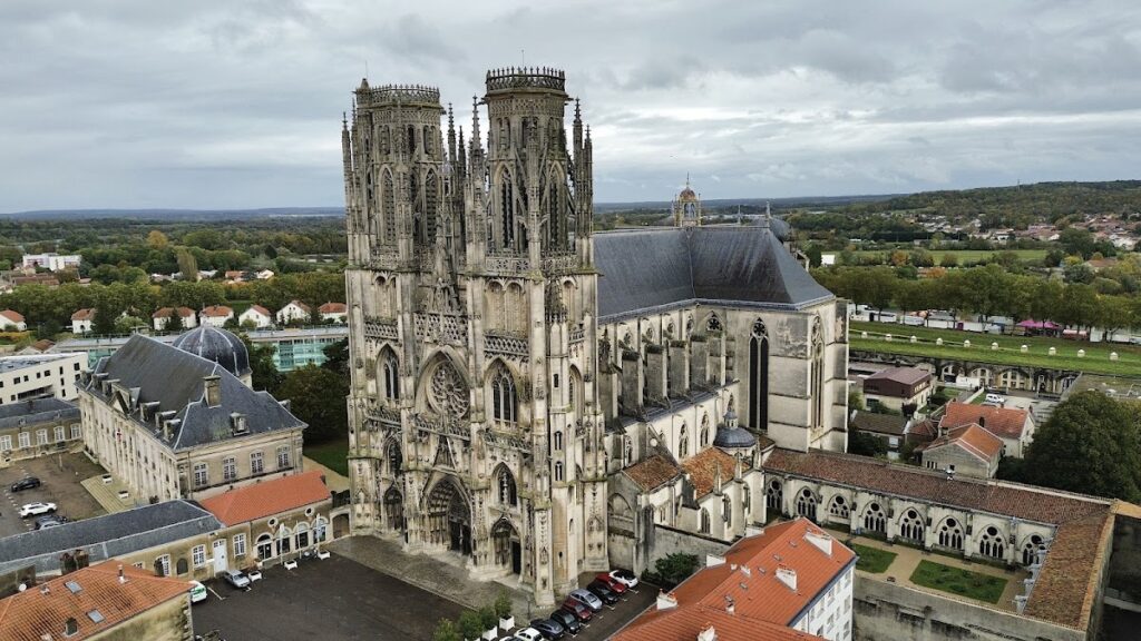 Toul Cathedral: A Gothic Cathedral in France 3 Toul Cathedral